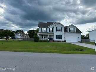 Building Photo - 103 Louie Ln