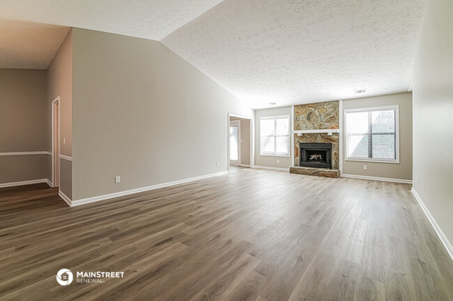Building Photo - 1502 River Rock Trce