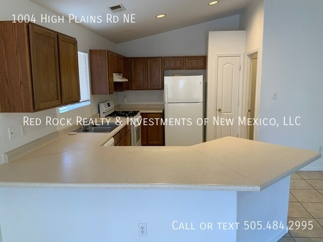 Foto del edificio - 1004 High Plains Rd