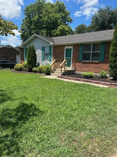 Front yard - 311 Sunny Acre Dr