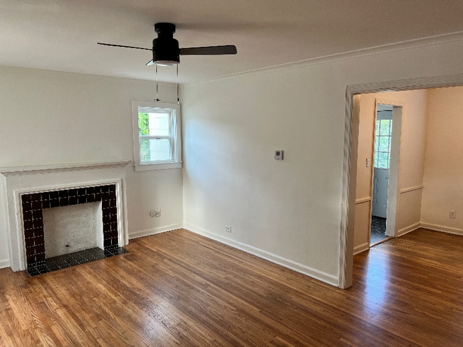 Building Photo - 119 N Florence Pl