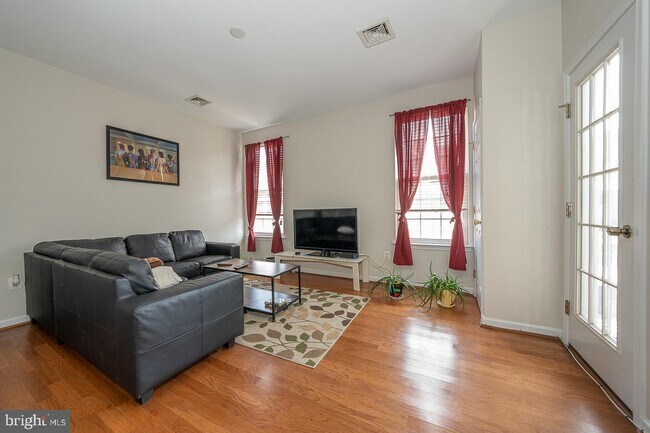 Foto del edificio - 32 Brewerytown Ct