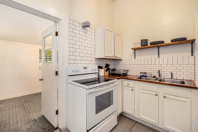 Foto del edificio - 5811 2nd Ave N