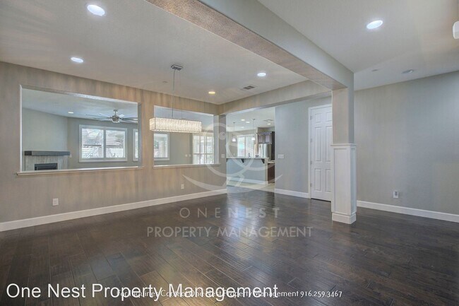 Foto del edificio - 4 br, 2 bath House - 1977 Bidwell Bar Dr