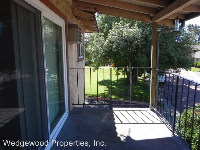 Building Photo - 501 Hope Terrace