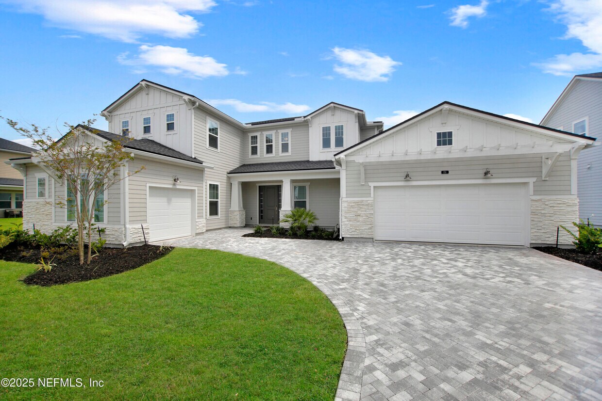 Foto principal - 151 Hillendale Cir