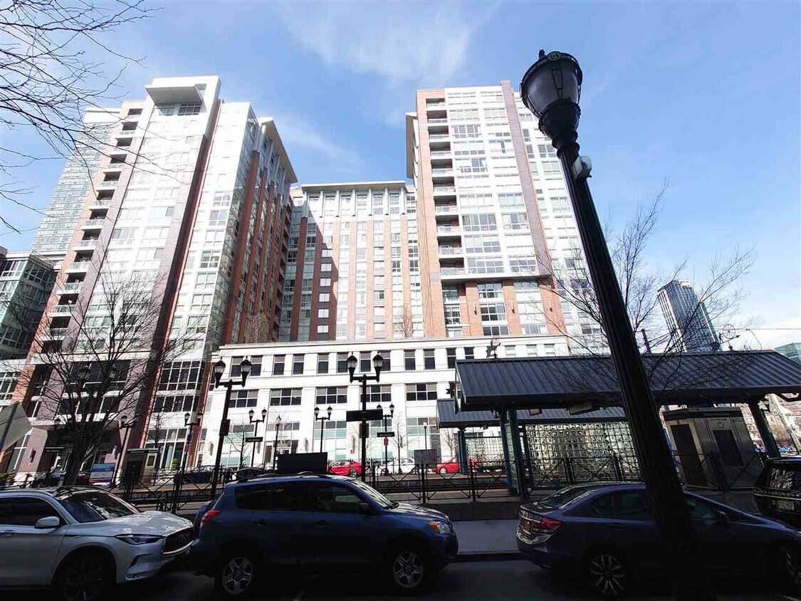 Primary Photo - 201 LUIS M MARIN Blvd