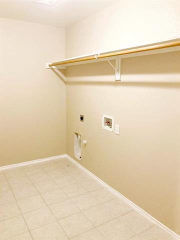 Building Photo - 2851 Haymaker Dr