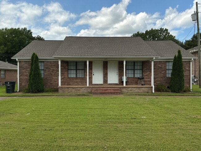Building Photo - 274 Tinker Hill Cv