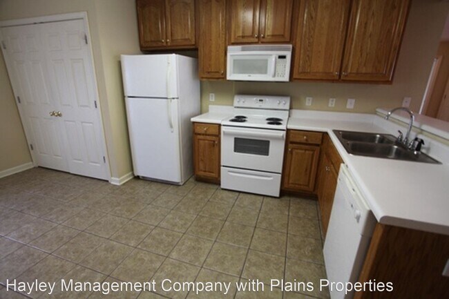 Foto del edificio - 3 br, 3 bath House - 676 Ethan Lane