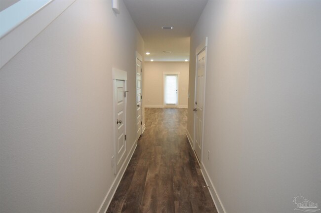 Foto del edificio - 1535 Iroquois Ct