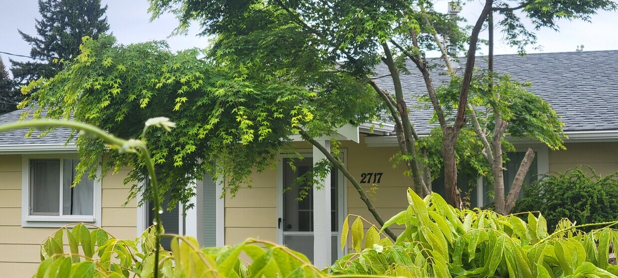 Foto principal - 2717 Northwest Ave