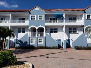 Building Photo - 339 Virginia St