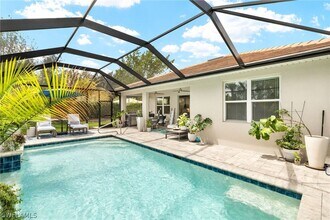 Building Photo - 14546 Tropical Dr