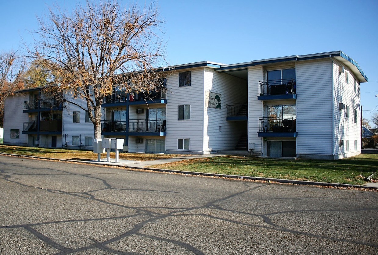 70 NW 4th St, Ontario, OR 97914 70 NW 4th St Ontario, OR Apartments