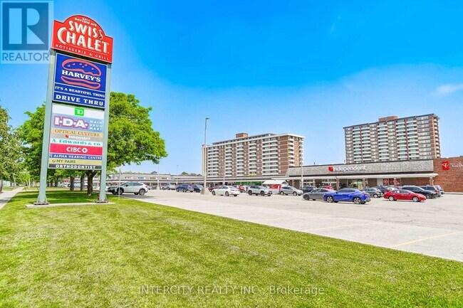 Photo du bâtiment - 3237-3237 Bayview Ave