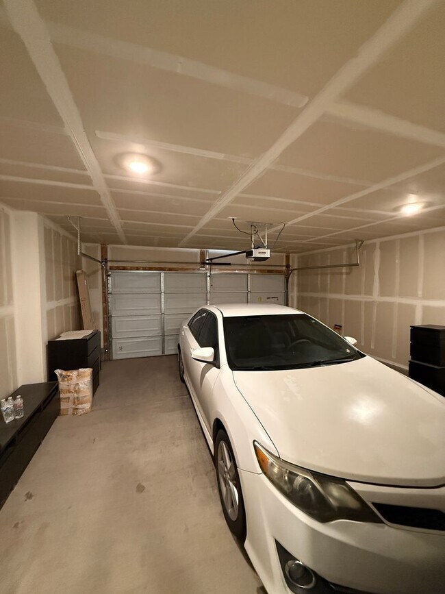 Foto del edificio - Modern 4-Bedroom Home Built in 2023 – Prime Tucson Location