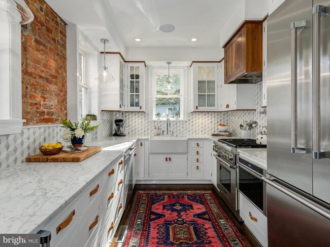 Foto del edificio - 1450 T St NW