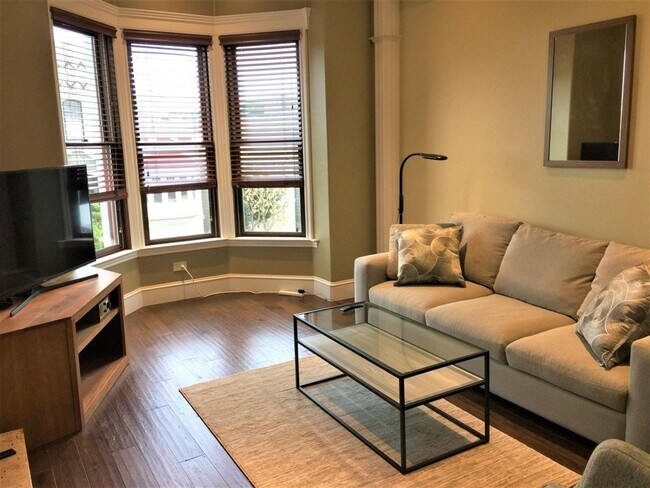 Foto del edificio - Spacious Top Floor Victorian Flat - 2 Bed/...