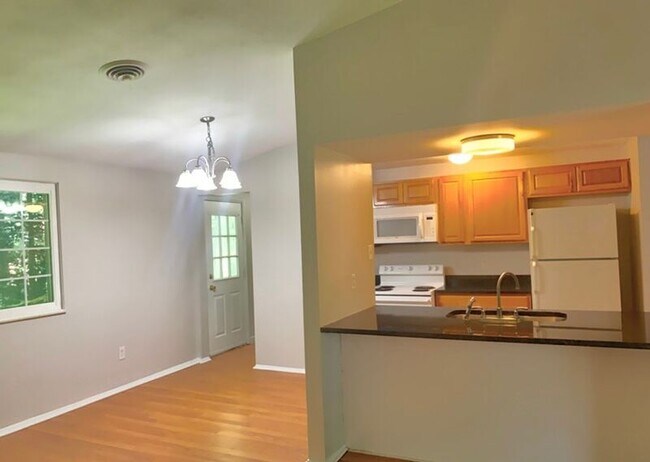 Foto del edificio - 8900 Pepperidge Rd