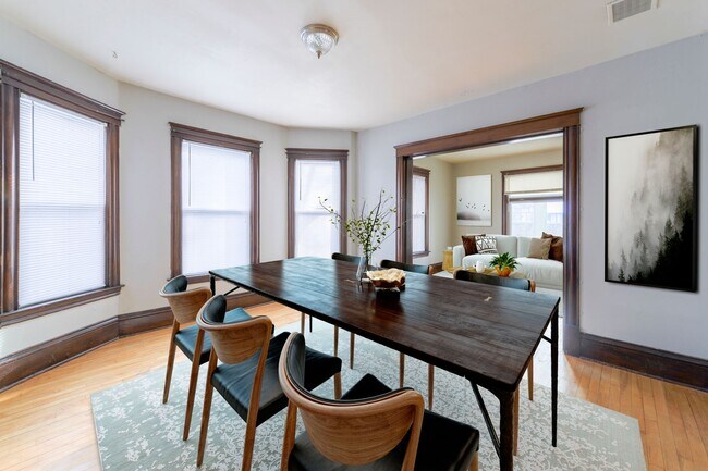 Foto del edificio - 2212 Glenwood Ave