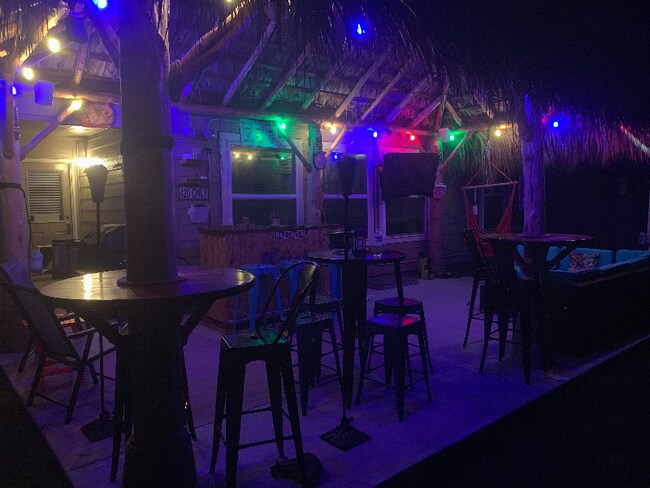 Foto del edificio - 1 Quarterhorse Dr