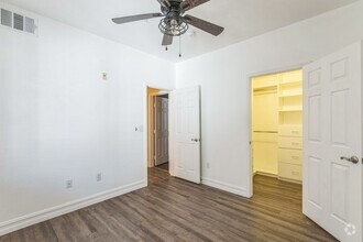 Building Photo - 7143 Durango Dr