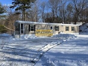 Building Photo - 18 Abbott St