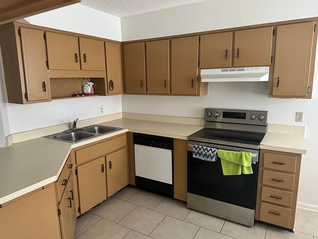 Foto del edificio - 4422 Winderbrook Ct