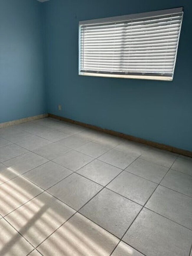 Foto del edificio - 2202 NE 3rd St
