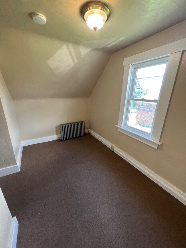 Building Photo - 143 Washington St