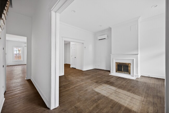 Foto del edificio - 1320 K St SE