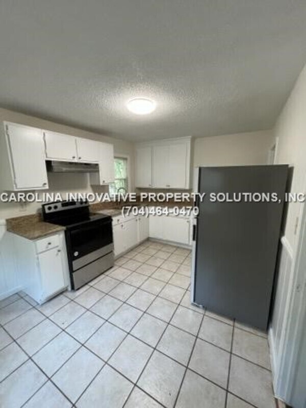 Foto del edificio - 2830 Phillips Ave
