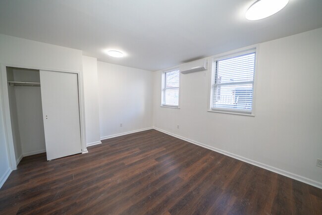 Building Photo - 3069 47th St