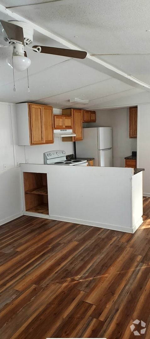 Building Photo - 1 Water Oak Ln