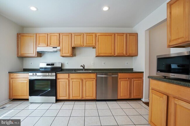 Foto del edificio - 3908 Ferrara Dr