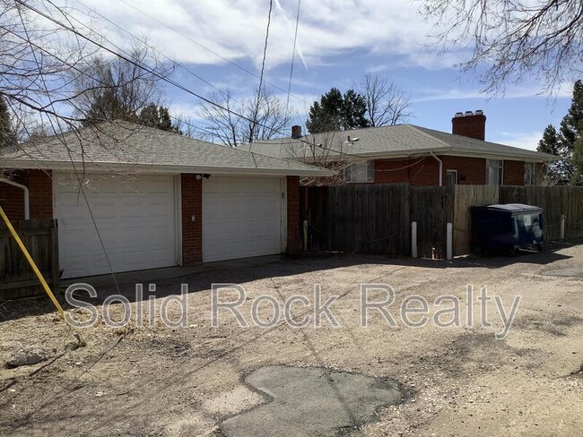 Foto del edificio - 1518 E Pikes Peak Ave