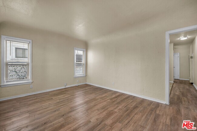 Foto del edificio - 3619 9th Ave