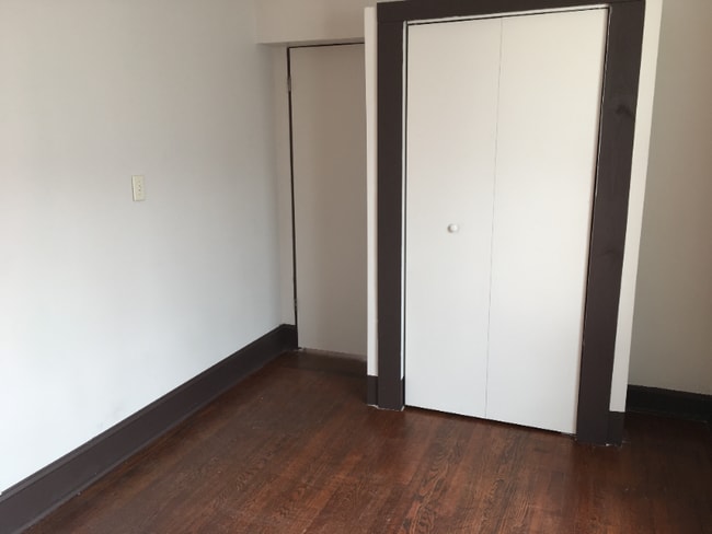 Foto del edificio - 6106 24th Ave