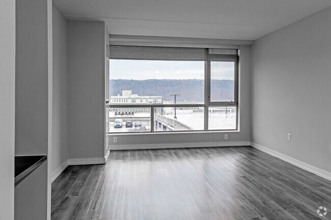 1 habitación, 1 baño - Sala de estar - Main Street Lofts Yonkers LLC