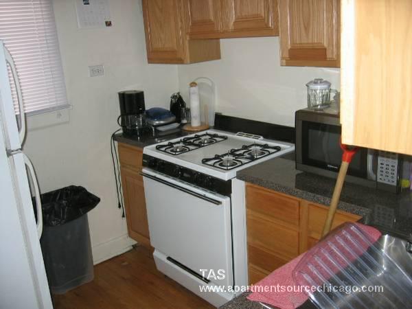 Foto del edificio - 1623 W Belmont Ave