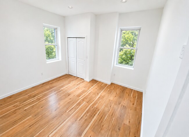 Foto del edificio - 1314 N Franklin St