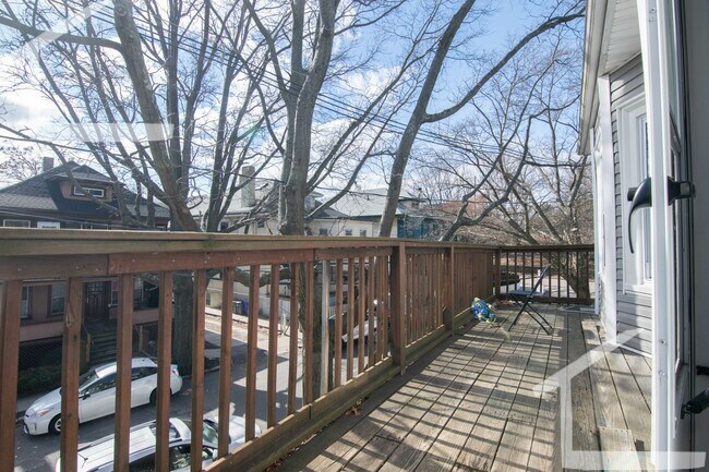 Foto del edificio - Long Ave 5-Bed