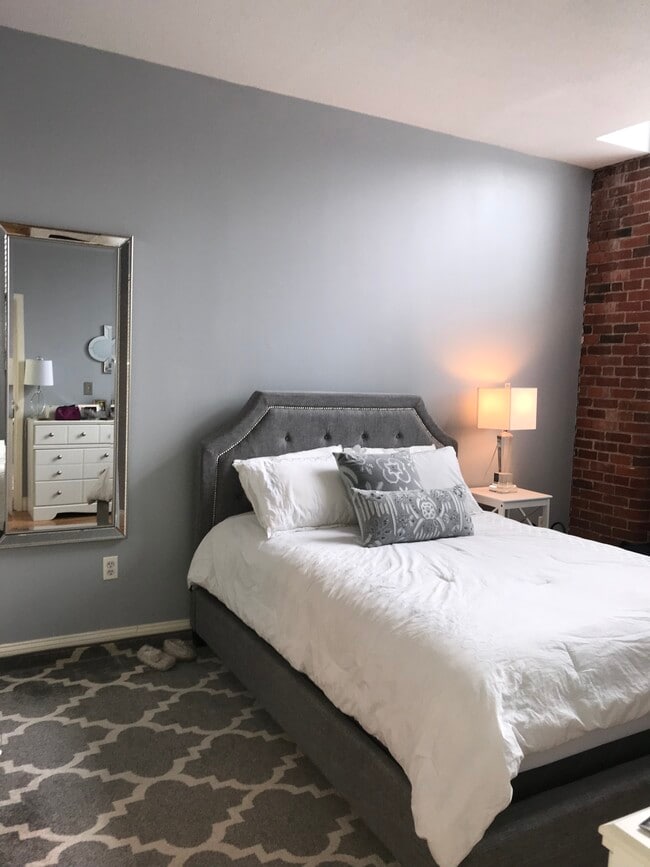 Bedroom 2 - 150 Orleans St