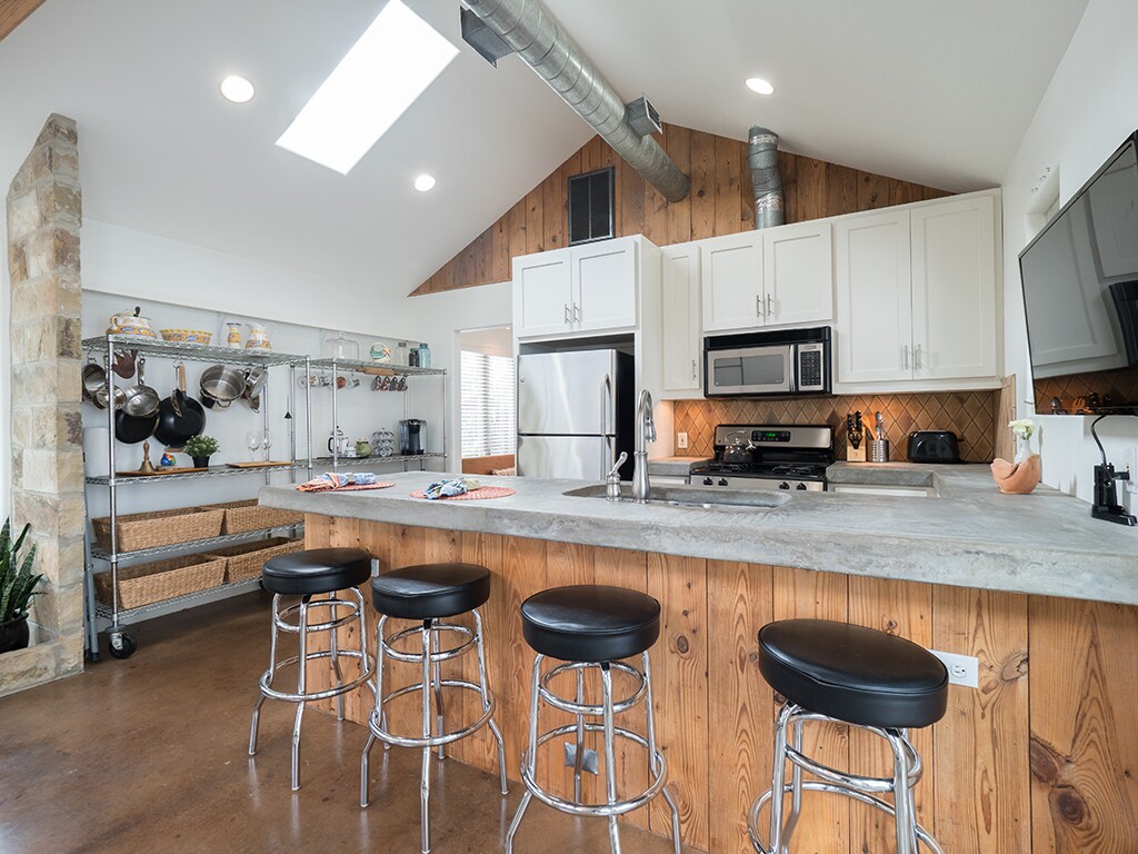 Foto principal - 2112 Newton St