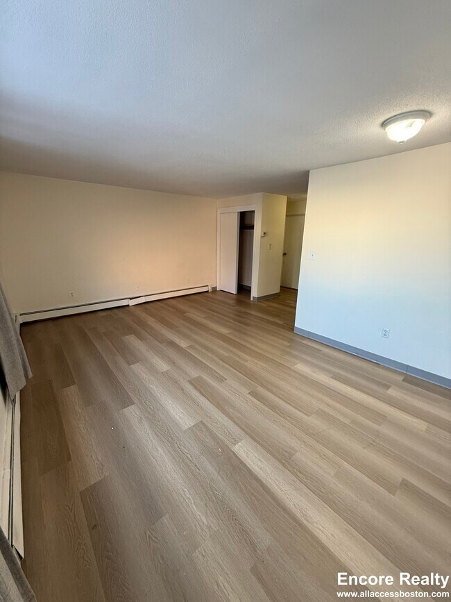 Foto del edificio - 10 Riverside St