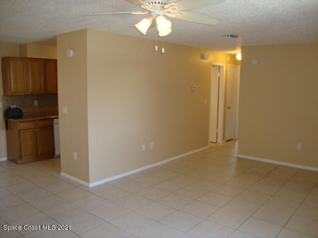 Foto del edificio - 2340 Jason St