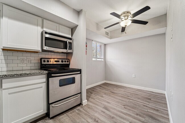 Foto del edificio - 2807 Beauchamp St