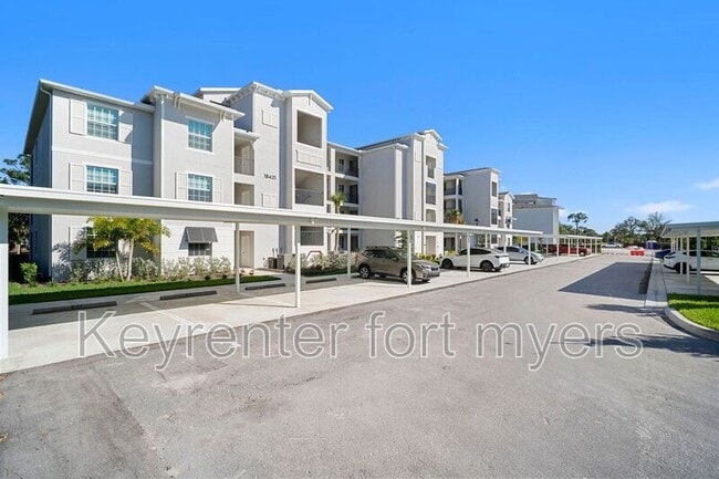 Photo - 18421 Copperhead Dr House