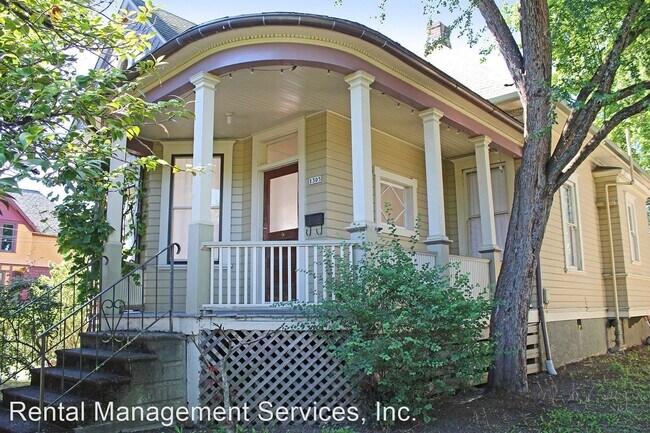 Building Photo - 2 br, 1 bath House - 1305 SE Clinton St